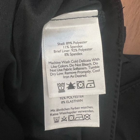 Eddie Bauer Black athletic skort women’s size 16 - Picture 12 of 12